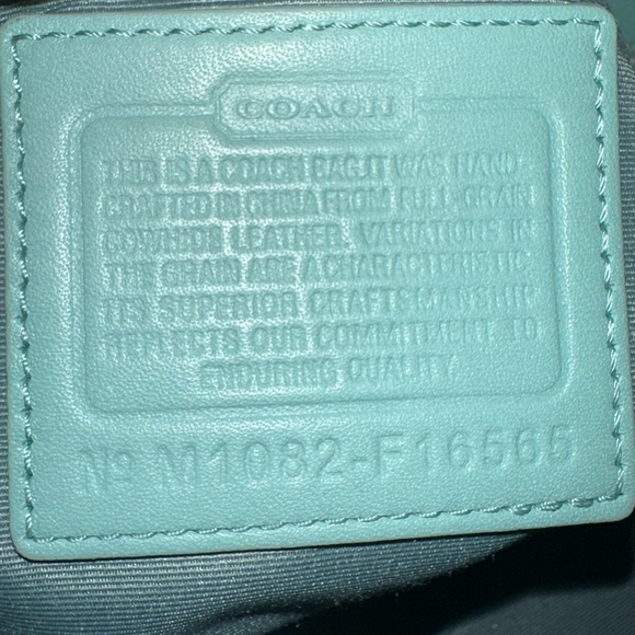 Coach EUC Turquoise Leather Pleated Gallery Shoulder Tote with COA - Picture 16 of 17